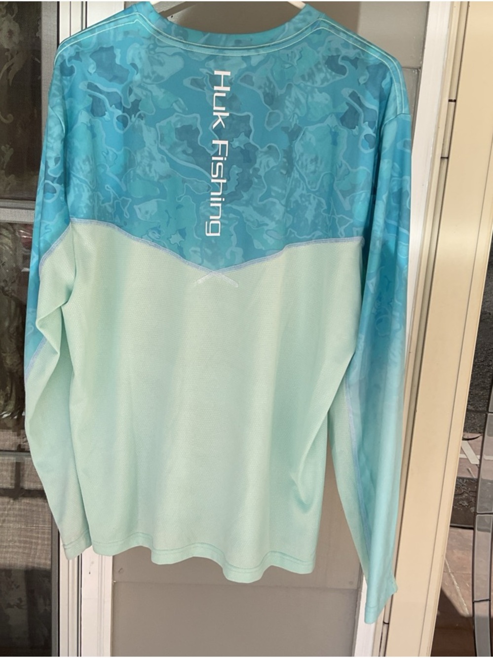 Hulk Shirt Men Top Large teal  aqua Pullover Loose Performance Fishing Beach EUC - Picture 7 of 11